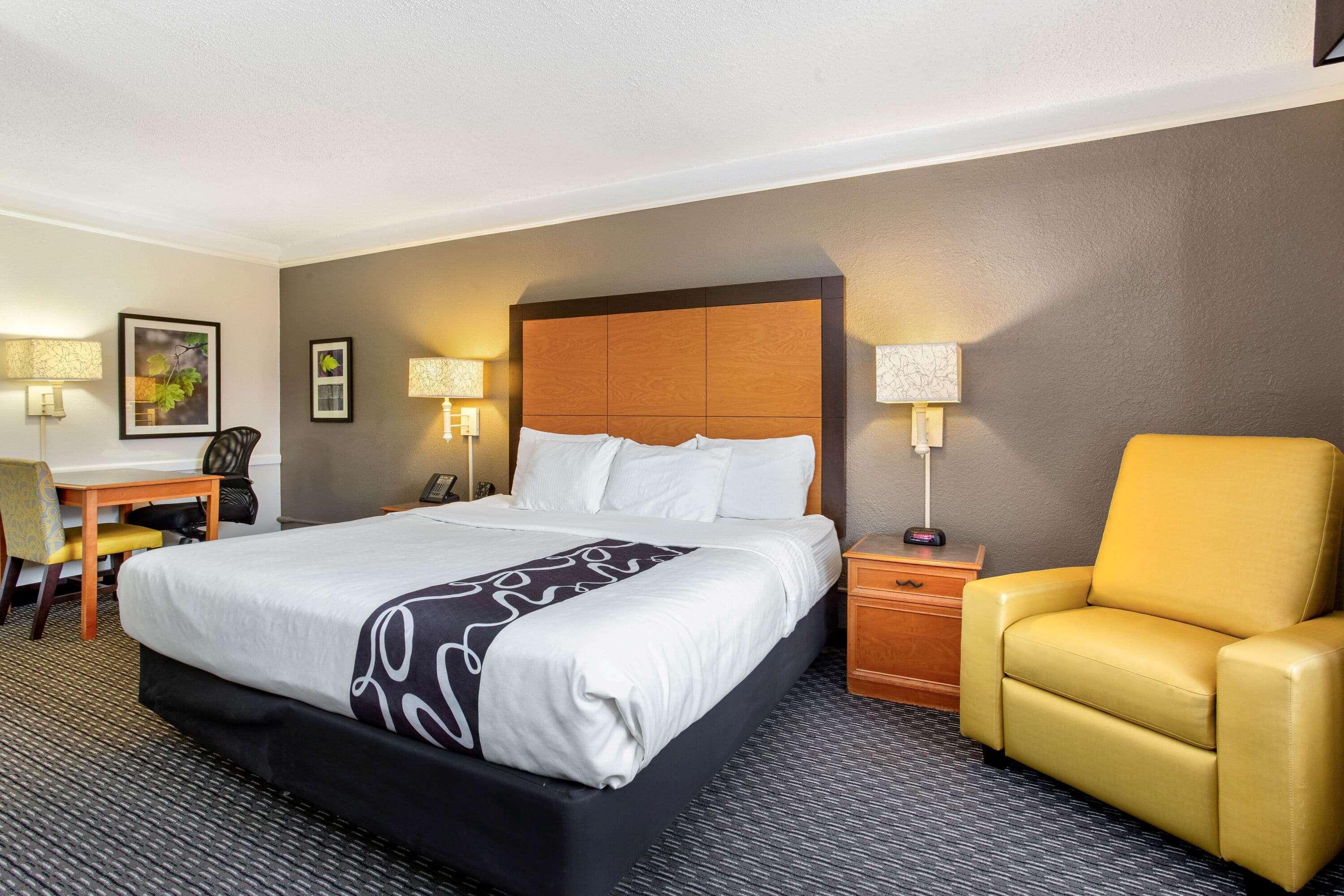 La Quinta Inn By Wyndham Champaign Ngoại thất bức ảnh